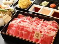 [Premium Sukiyaki Set for One] Kin no Me Special A5 Rank Yonezawa Wagyu Sukiyaki Course | Perfect for a luxurious family dinner