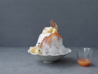 かき氷パルフェ 白桃鉄観音【 ¥2,800円(税別) 】