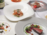 【LUNCH】シグネチャーランチコース <8月>　◇ 心に残るひとときを彩るフルコース ◇