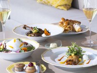 Jolie Signature Brunch /Free Flow Champagne