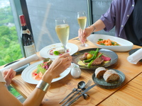 Advance Reservation【Lunch】 Required. Please select your preferred menu from the booking options.