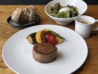 SET F – Wagyu Fillet Steak 100g