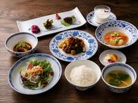 平日限定四川家常菜夕食セット