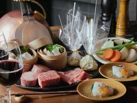 【LUNCH】 Seasonal course featuring fresh seasonal vegetables and Wagyu beef – 10 courses total