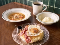 【BREAKFAST】　9/24-9/25 朝食コース 特製スムージー付き 全3品 