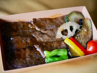 夏野菜ととちぎ和牛炙り焼弁当　2,380円