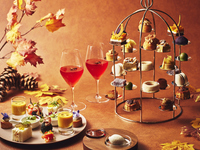 Autumn Maple Afternoon Tea + Free-Flow Tea