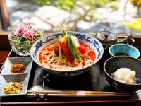 ”夏季限定”　冷やし担々麵