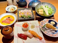 【Summer Lunch: Eel & Conger Eel】 “Seto Inland Sea Conger Eel with Uni Broth Hot Pot” & “Eel Donburi with 3 Pieces of Edomae Sushi”. Price on weekends and holidays: 3,500 yen