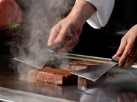 【ご家族・グループでゆっくり楽しむ平日ディナー】個室6名まで黒毛和牛で残暑払いプラン