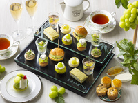 Shine Muscat Afternoon Tea with Sparkling Wine ★ Weekdays (reservations at 11:30)