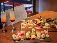 【平日：肉×アフタヌーンティー】ヒレステーキやデザート＋TEARTHセレクトティー等ドリンクフリー