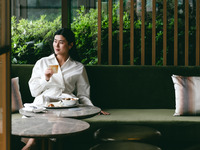 ★Includes tickets★[Weekday 2.5-hour upgrade, Yokohama Port side] Marie Antoinette Style Collaboration Afternoon Tea