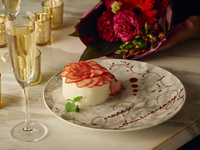 9/10～【Dinner Anniversary】夜景の見える窓側席確約　乾杯酒とアニバーサリーケーキ付バルコントーキョーコース 全6品