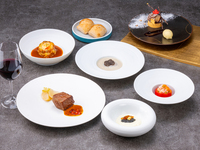 Dinner Set C+ドリンク1杯付き（10/1～）