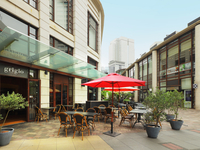 ＜タイムセール10%OFF＞【青空の下で乾杯♪】テラスランチプラン全4品＋ハイネケンエクストラコールドもOK！2時間飲み放題付