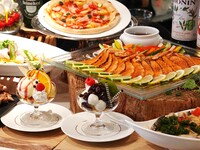 シルバーウィークファミリーブッフェ　～パフェ・タイム　ジョバンニ～　3⃣《17:30～19:30》〔小学生〕