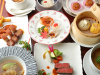 大人数様大歓迎！！16名様より◇２時間飲み放題付き◇【個室もご利用可】　■フカヒレ薬膳スープ、北京ダック、大海老炒め、名物担々麺入りプラン■　全7品　10,000円（税込）