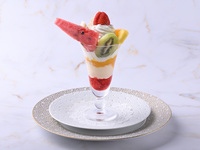 【10月1日以降のご予約】<DINNER>フルーツ＆スウィーツコース　「Treat  myself」（トリートマイセルフ）～自分へのご褒美～