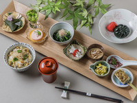 “September Only | 24% OFF” [Weekdays Only] Seasonal small-dish set based on the 24 Solar Terms + toast drink