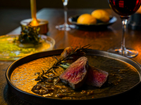 【PRESTIGE－プレステージ－】肉魚のWメイン豪華食材＋乾杯スパークリングワイン＆窓際確約