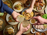 Dinner: 2 hours of all-you-can-drink included! standard course with 6 dishes