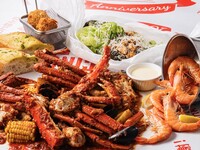 <Reservations for 4 or more guests only! Includes all-you-can-drink>D.C. Premium Course Featuring King Crab and Snow Crab ¥11300 per person (10 people or less)