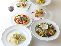 ☆普段のお食事に☆前菜からパイPIZZAやパスタまで楽しめるAliceシェアコース【飲み放題付】