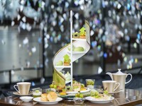 [Sat/Sun/Holidays/WEB 6% OFF] “Shine Muscat × Vanilla” Afternoon Tea