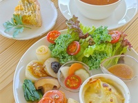 Veganキッシュと発酵スープのランチ 【酵素玄米ごはん】