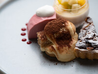 Dessert plate (with message)