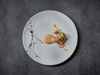 ＜Pre-payment＞ [Guest House/Christmas 2026] Lunch course featuring low-temperature roasted grass-fed beef and dessert buffet, plus 120-minute all-you-can-drink