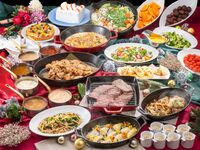 [Christmas] Lunch Buffet: Live cooking demonstrations and over 50 dishes unlimitedly available (Dec 24–27). Kids