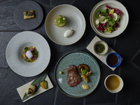 【記念日プラン】KOSA Dinner Course+乾杯スパークリングワイン+デザート無料アップグレード付き