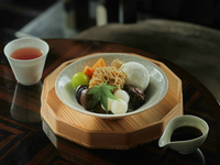 フルーツあんみつ 和栗のモンブランと小布施牧場のミルクアイス　（平日／ランチ／店内席／90分制）