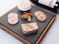 Lunch Course: Le Menu des Canuts – Wine Pairing Course
