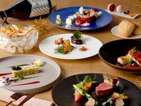 ✨みなとみらい側窓側席✨【12/21・22・23】ロマンチックな卓上キャンドルとイタリアンスパークリングワイン付！ズワイ蟹やオマール海老、しあわせ絆牛やフォアグラなど豪華食材で聖夜を愉しむマンジャーレクリスマスディナー