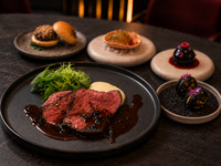 【DINNER】 Premium New Year’s Course | A 7-course dinner featuring luxurious ingredients such as foie gras and Wagyu roast beef <12/27~1/3>
