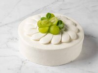 Shine Muscat Signature Shortcake 15cm