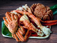 【10:00～17:00限定】《最上級のキングタラバ蟹など三大蟹 食べ放題》ソフトドリンク飲み放題付き 15,800円→14,800円