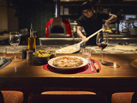 【9/22まで15% OFF！】【Pizza CIAO! ランチセット】サラダ＋焼きたてピザ＋デザート