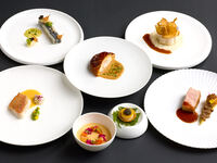 Festive 6 Course Dinner (12/18～27)