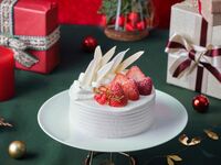 期間限定【オプション】いちごを贅沢に使用したクリスマスケーキ -12センチ-（メッセージプレート付き）