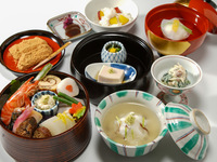 Koetsu water jar lunch box (sashimi)