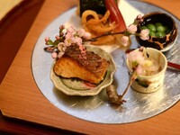 Kaiseki: 31,000 yen (private table room for 2–4 guests). Available from December 1, 2026.