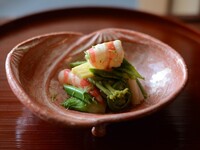 Kaiseki: 36,000 yen (counter seats, private table rooms). Available from December 1, 2026.