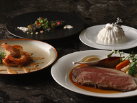 Christmas: Domestic beef roast beef course