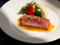 Dinner Buffet [Reservations for junior high school students and above]
