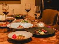 [Limited to 8 groups] Special dinner course