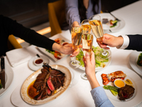 [LUNCH & DINNER] Year-End Party Plan C